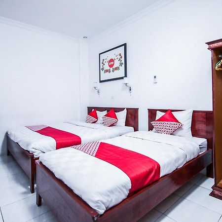 Oyo 796 Penginapan Fergael Pematangsiantar Exterior foto